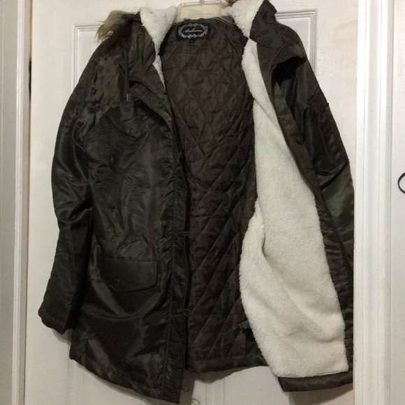 Ambiance, fleece lined, water proofed jacket - Picture 3 of 7